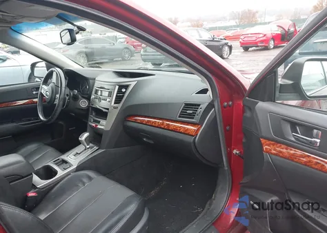 2011 Subaru Legacy 2.5I Limited из США, поврежденный, VIN 4S3BMBK64B3246397